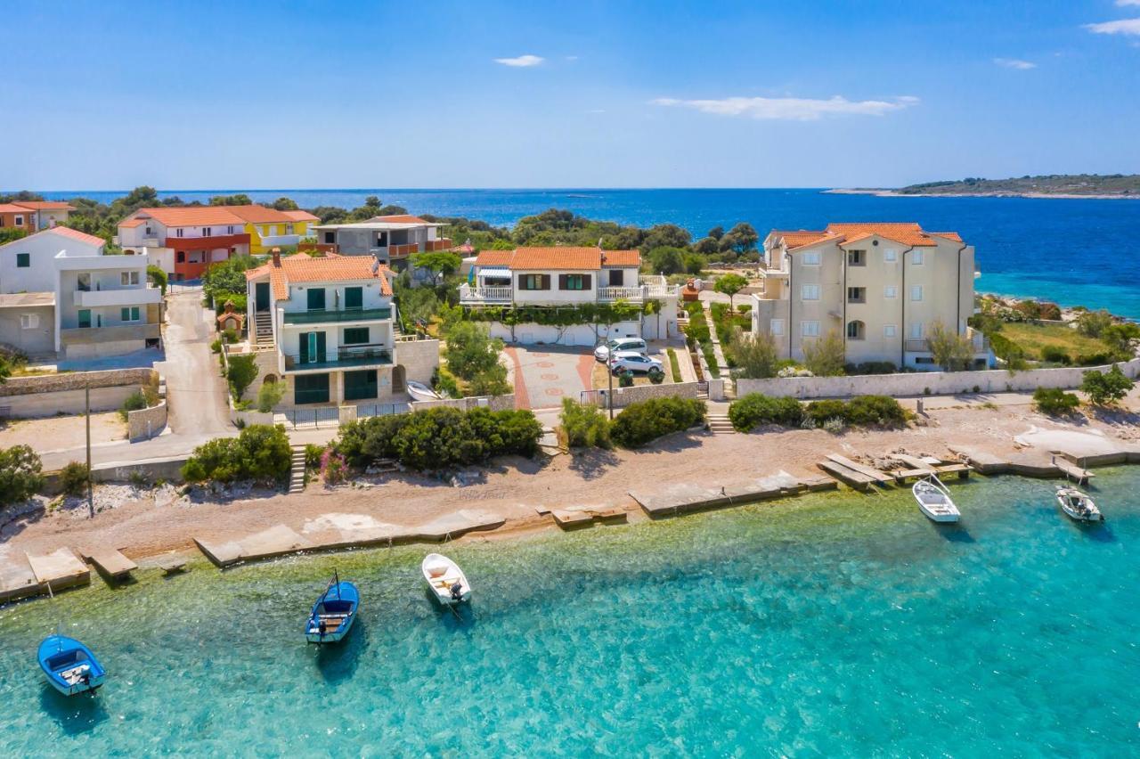 Ivan * Rogoznica (Sibenik-Knin)