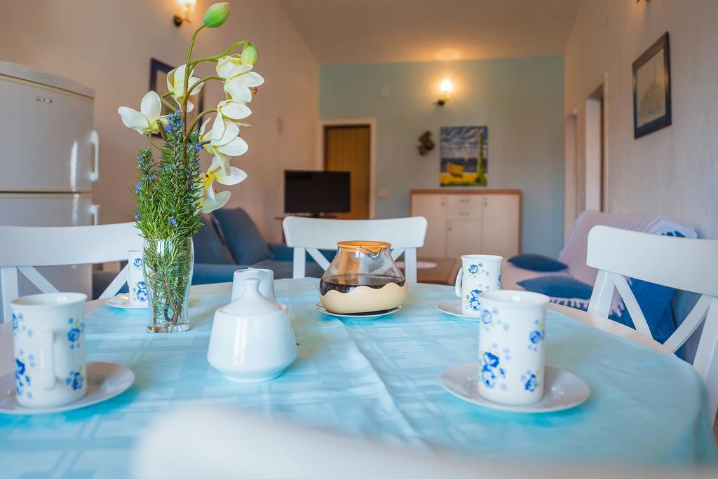 Ivan Apartment *