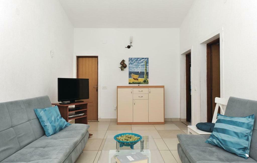 Apartment Ivan Rogoznica (Sibenik-Knin)